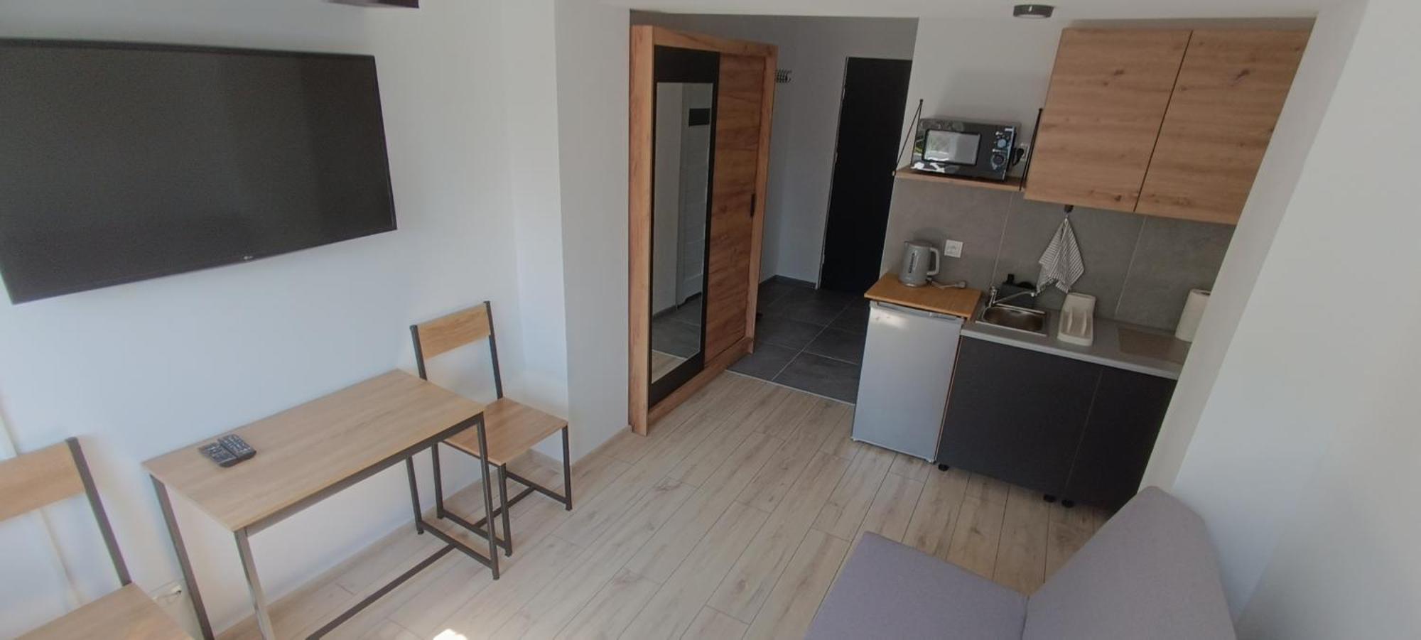 Dom Apartment *